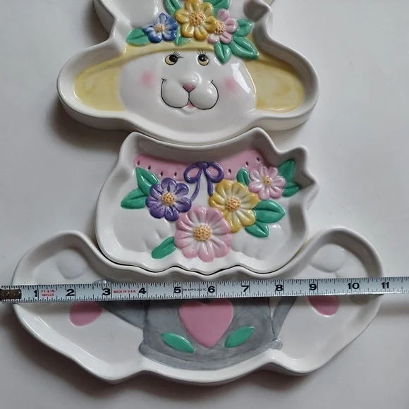 Vintage* Easter Rabbit 3-Section Ceramic Serving Plate - Picture 9 of 9